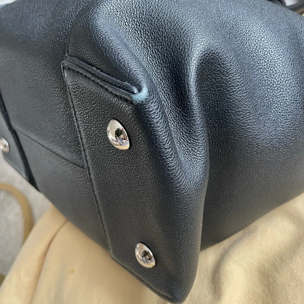 Louis Vuitton black leather top handle bag - Picture 2 of 13